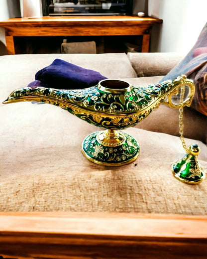 Magisk Aladdin Lampe med Gravering Mulighed - Mørkegrøn Variant, flettet med guld