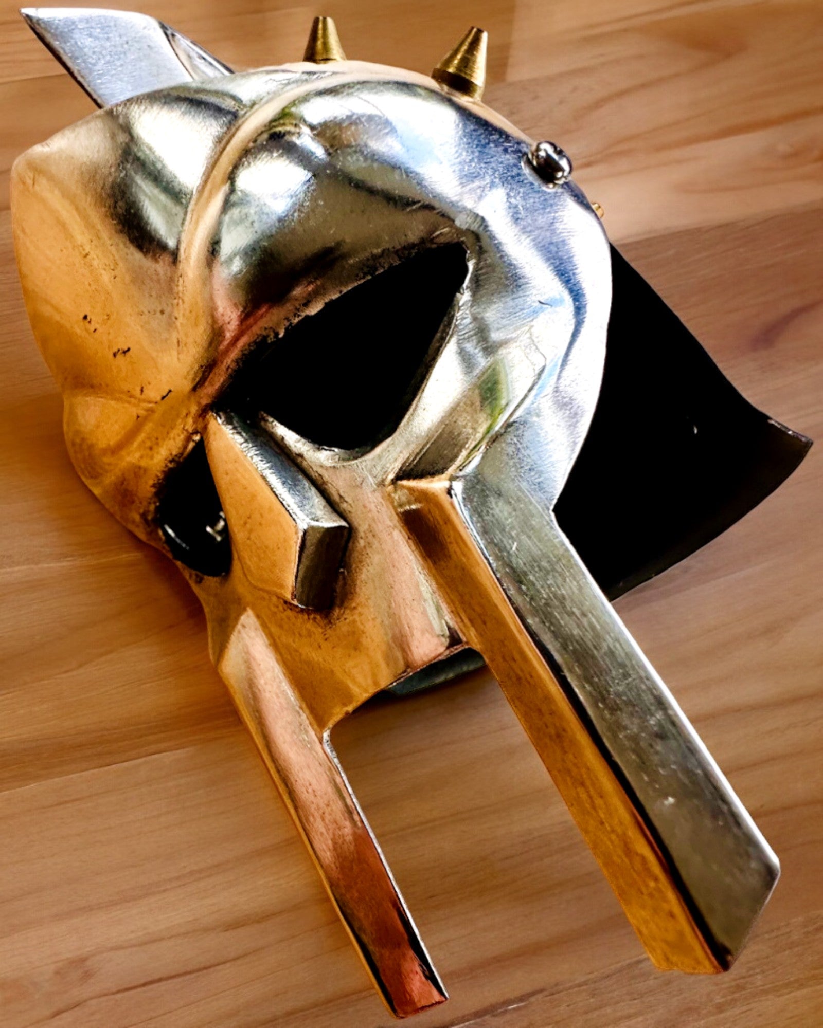 Gladiator Maske Ridderskabel "Sparta" - mulighed for personalisering med gravering